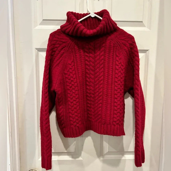 Alice + Olivia Red Turtleneck Cropped Cable Knit Sweater women’s size Large - Picture 6 of 9